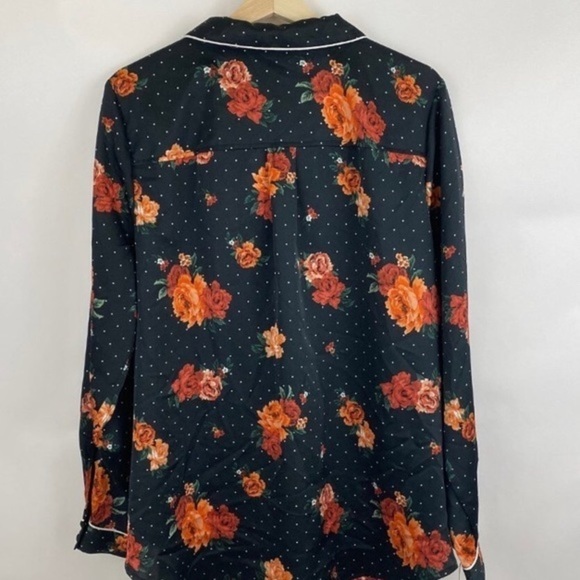 Black Satin Floral Pajama Blouse - Picture 10 of 12